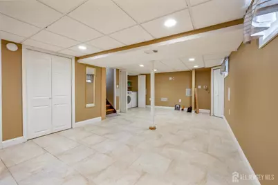 4 Patricia Avenue, Edison, NJ 08837 - Photo 25