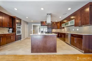 4 Patricia Ave, Edison, NJ 08837 - Photo 5