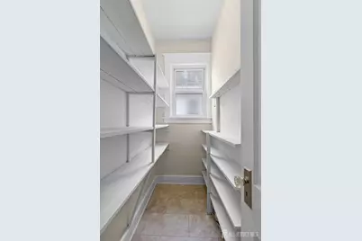 11 Oxford Street, New Brunswick, NJ 08901 - Photo 17