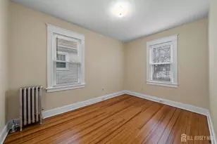 11 Oxford St, New Brunswick, NJ 08901 - Photo 13