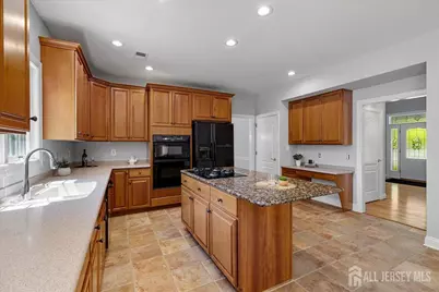 7 Camas Court, Plainsboro Township, NJ 08536 - Photo 15