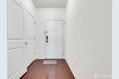 731 Strassle Way, South Plainfield, NJ 07080 - Photo 5