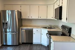 26 Delikat Ln, Sayreville, NJ 08872 - Photo 3