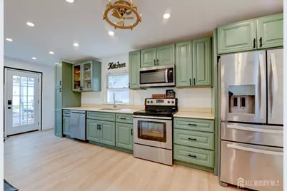 50 Chestnut St Street, Edison, NJ 08817 - Photo 9