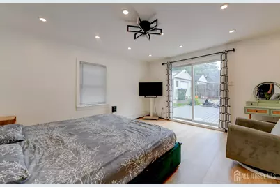 50 Chestnut St Street, Edison, NJ 08817 - Photo 21