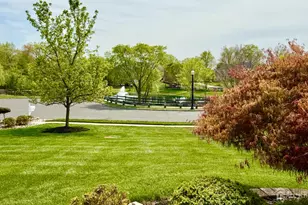 3 Windhaven Ct, Monroe Township, NJ 08831 - Photo 3