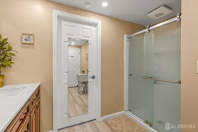 251 Arlington Drive, Fords, NJ 08863 - Photo 19