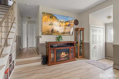 251 Arlington Drive, Fords, NJ 08863 - Photo 7
