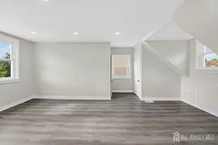 121 Dorothy St, Carteret, NJ 07008 - Photo 19