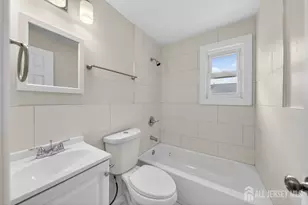 121 Dorothy St, Carteret, NJ 07008 - Photo 9