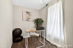[Address not provided], Trenton, NJ 08611 - Photo 13