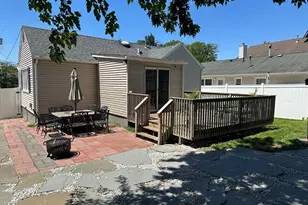 92 Woodland Dr, Aberdeen Township, NJ 07735 - Photo 31