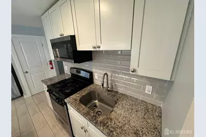 92 Woodland Drive, Aberdeen Township, NJ 07735 - Photo 7