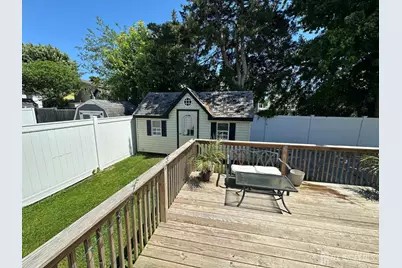 92 Woodland Drive, Aberdeen Township, NJ 07735 - Photo 29