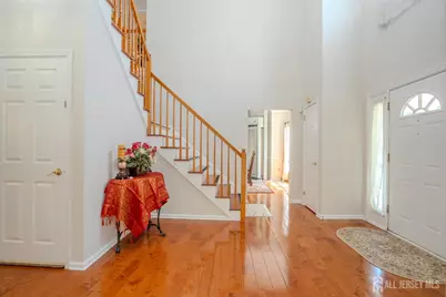 1 Bunting Court, Plainsboro Township, NJ 08536 - Photo 15