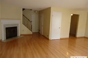 5 Pembrook Ave, North Brunswick Township, NJ 08902 - Photo 3