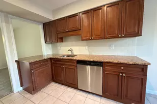 26 Cosgrove Ct, East Brunswick Township, NJ 08816 - Photo 7