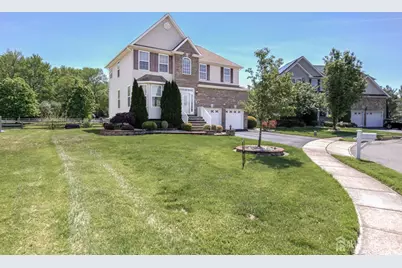 32 Carnation Road, Monroe Township, NJ 08831 - Photo 3