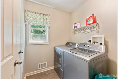 184 Fern Road, East Brunswick Township, NJ 08816 - Photo 23