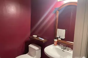 242 Perth Hill Ct, Aberdeen Township, NJ 07747 - Photo 5