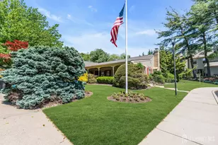 242 Perth Hill Ct, Aberdeen Township, NJ 07747 - Photo 35