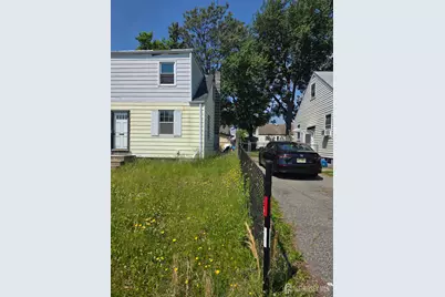 201 SE Summerhill Road SE, Spotswood, NJ 08884 - Photo 3