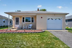17 Corinth Pl, Berkeley, NJ 08757 - Photo 3