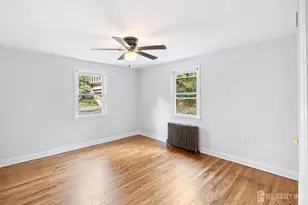 174 Alcoa Ave, Edison, NJ 08837 - Photo 9