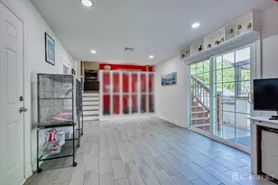 10 Falcon Dr, Edison, NJ 08820 - Photo 35