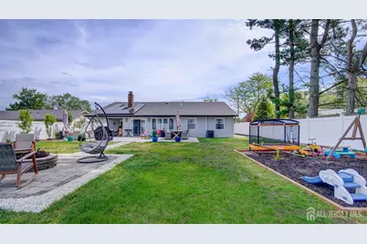 107 Monmouth Road, Monroe Township, NJ 08831 - Photo 5