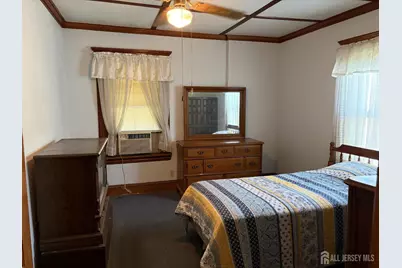 95 Emerson Street, Carteret, NJ 07008 - Photo 9