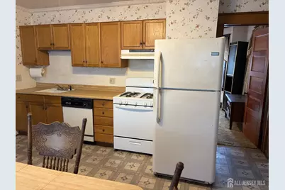 95 Emerson Street, Carteret, NJ 07008 - Photo 3