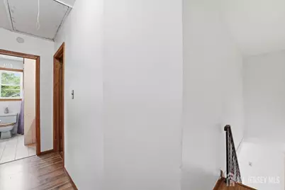 775 Cliffwood Avenue, Keyport, NJ 07735 - Photo 25