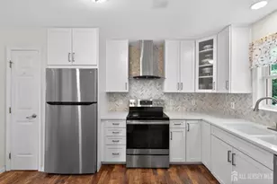 185 Fresh Ponds Rd, South Brunswick Township, NJ 08852 - Photo 3
