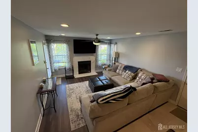 316 Cozzens Court, East Brunswick Township, NJ 08816 - Photo 5
