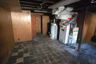 247 Albermarle St, Rahway, NJ 07065 - Photo 17
