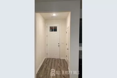 82 Depot Way, Dunellen, NJ 08812 - Photo 9