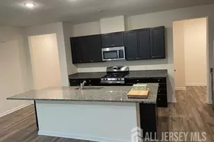 82 Depot Wy, Dunellen, NJ 08812 - Photo 7