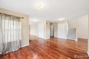 71 Jared Dr, North Brunswick Township, NJ 08902 - Photo 7