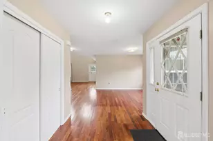 71 Jared Dr, North Brunswick Township, NJ 08902 - Photo 3
