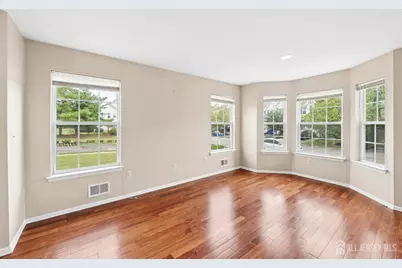 71 Jared Drive, North Brunswick Township, NJ 08902 - Photo 5