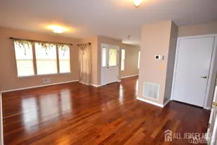 71 Jared Dr, North Brunswick Township, NJ 08902 - Photo 13