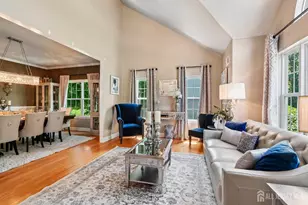 14 Sycamore Ct, Monroe Township, NJ 08831 - Photo 5