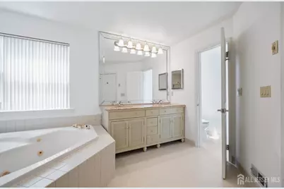 23 Aldingham Circle, East Brunswick Township, NJ 08816 - Photo 15