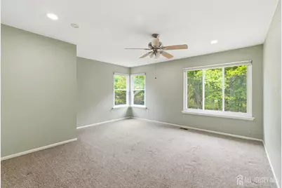 38 Cherrywood Drive, Franklin Township, NJ 08873 - Photo 9