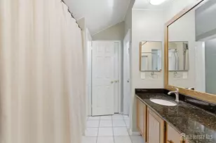 38 Cherrywood Dr, Franklin Township, NJ 08873 - Photo 11