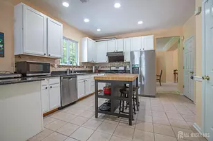 11 Colts Run Rd Road S, Franklin Township, NJ 08540 - Photo 15