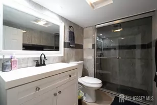 25 Reid St, Sayreville, NJ 08872 - Photo 23