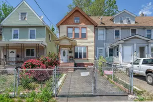 724 W Front Street W, Plainfield, NJ 07060 - Photo 1