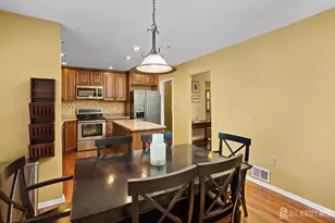 38 Canterbury Dr, Monroe Township, NJ 08831 - Photo 13